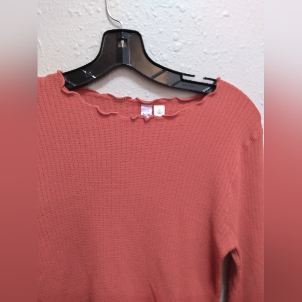 Alya Ribbed Top - Picture 2 of 7